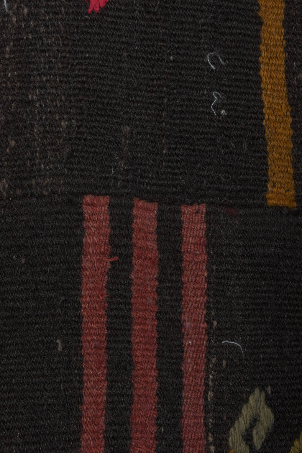 Vintage Kilim 230 x 280 cm