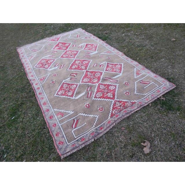 Vintage Uşak Halı 154 x 243 cm
