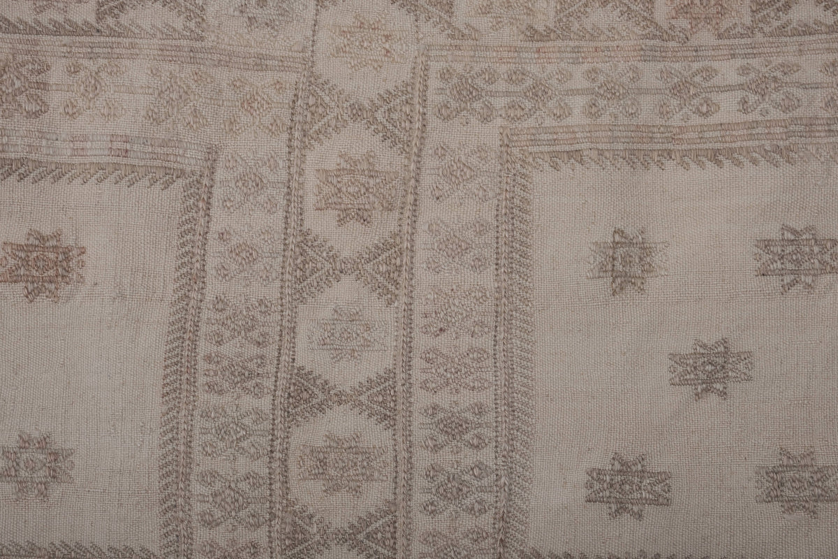 Vintage Kilim 150 x 214 cm