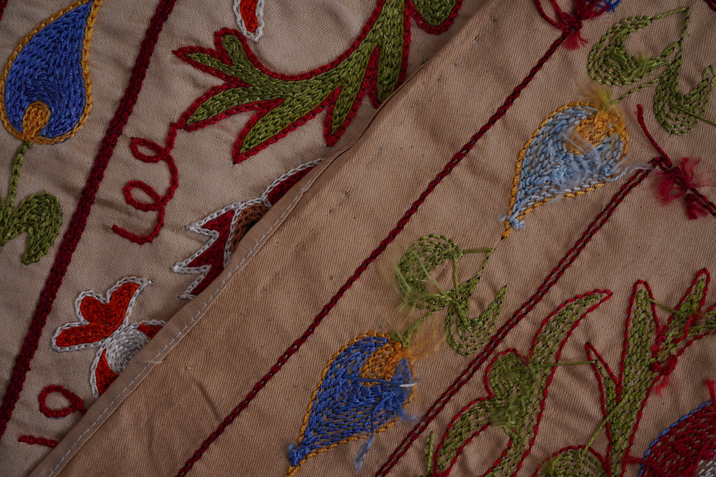 Kuş Desenli Suzani Duvar Örtüsü 52 x 191 cm