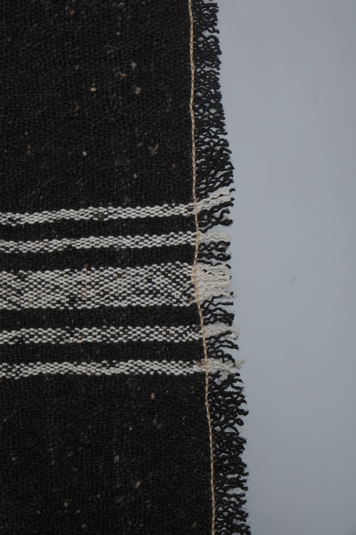 Vintage Kilim 248 x 321 cm