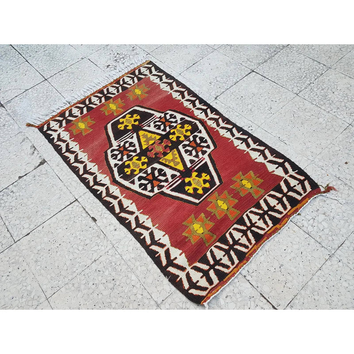 Vintage Kilim 79 x 127 cm