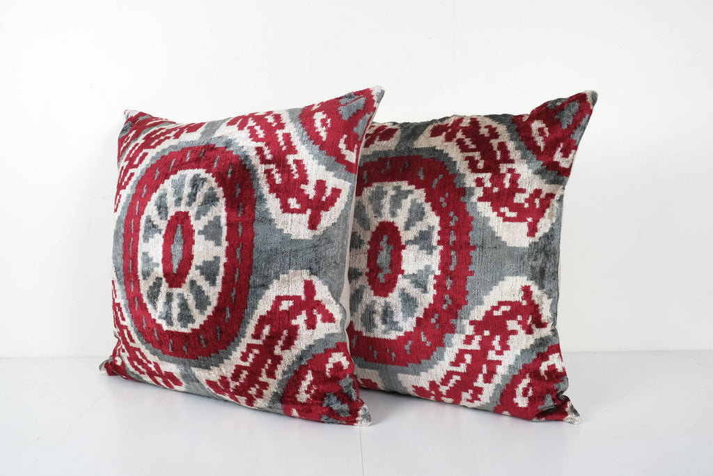 İpek Ikat Kadife Kırlent Kılıfı 2'li Set 60 x 60 cm