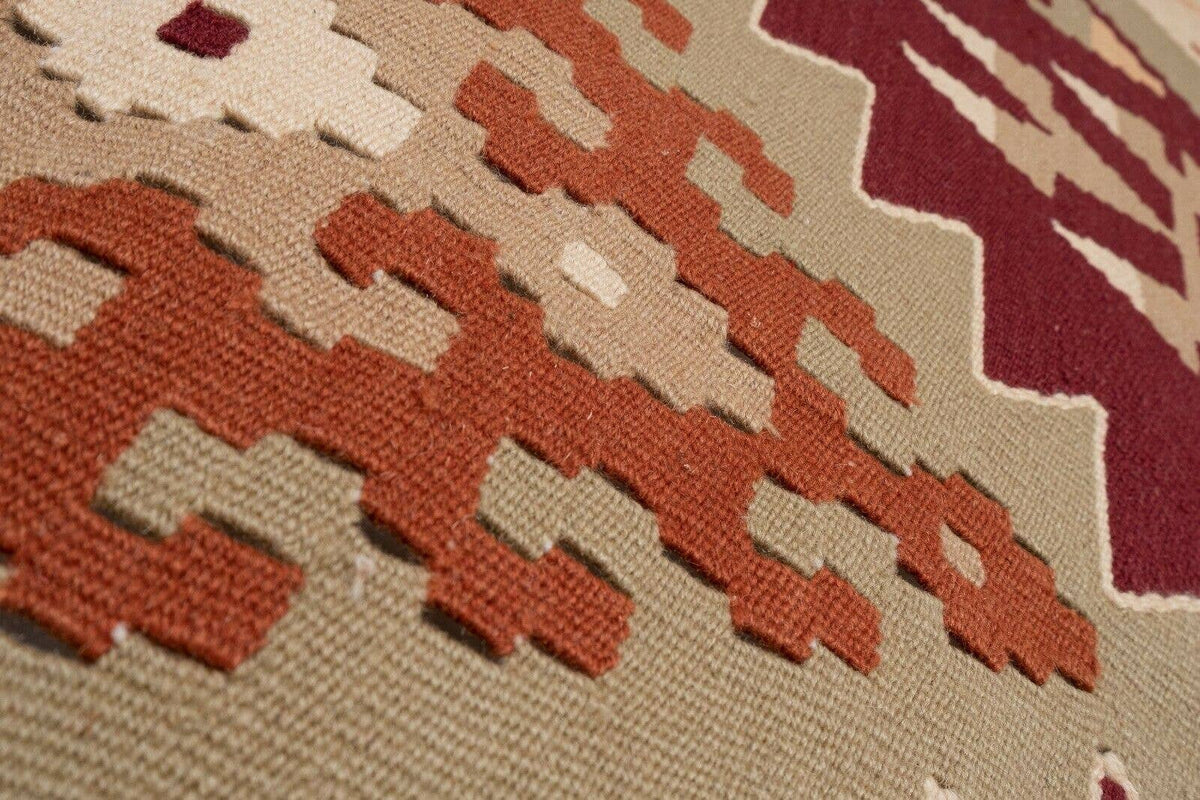 Vintage Kayseri Kilim 122 x 225 cm
