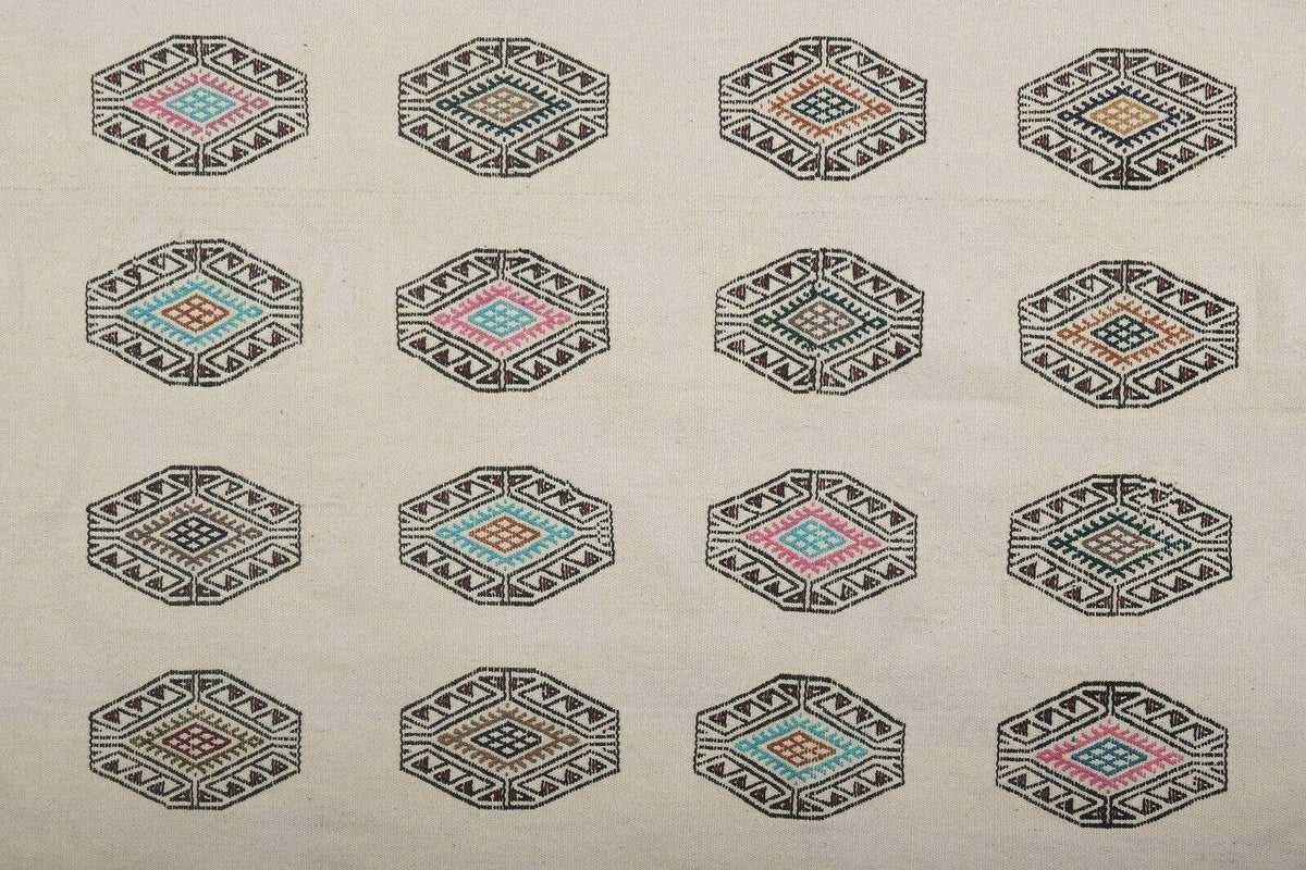 Vintage Konya Kilim 163 x 220 cm
