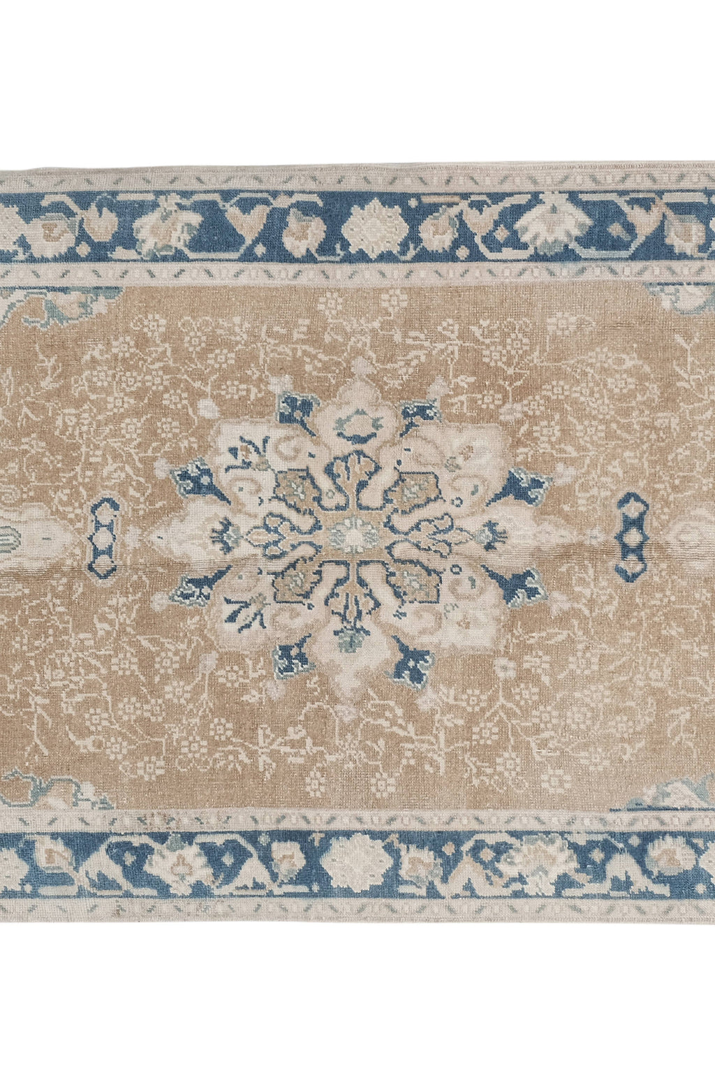 Vintage Uşak Halı 138 x 258 cm