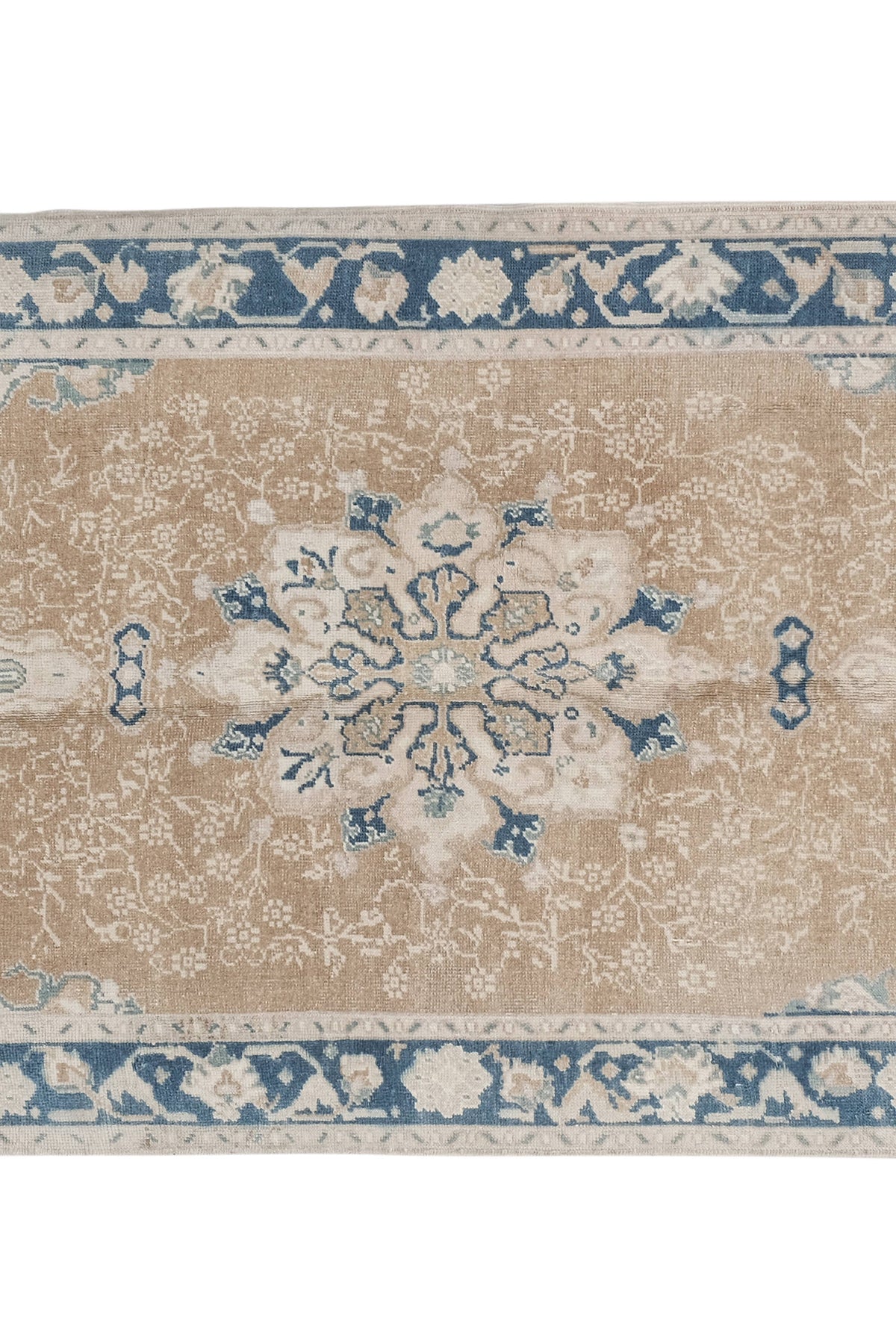 Vintage Uşak Halı 138 x 258 cm