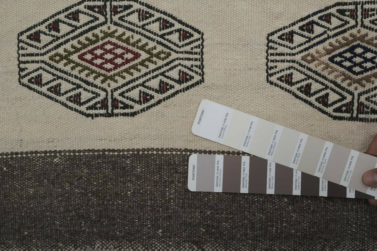 Vintage Konya Kilim 163 x 220 cm