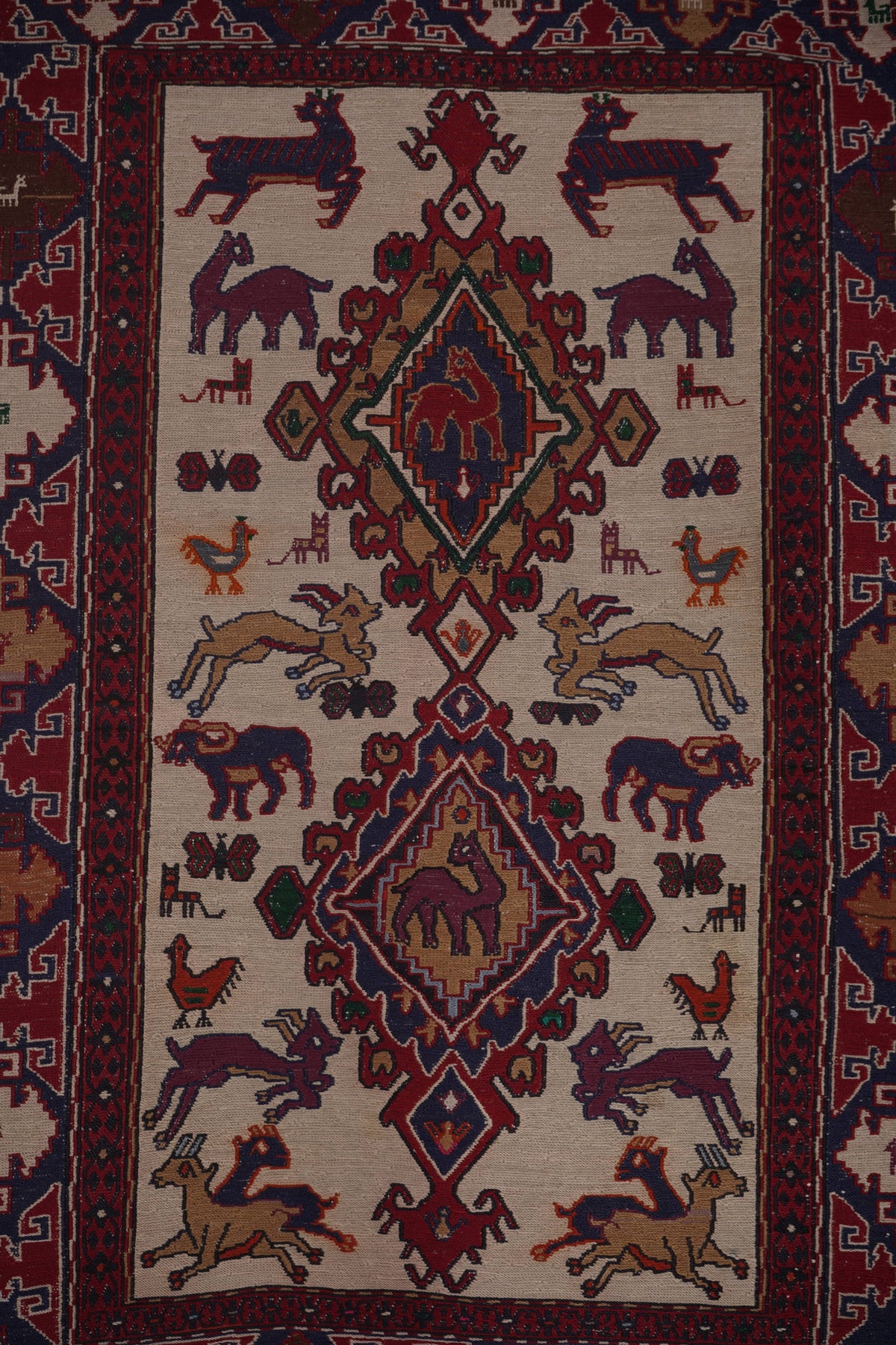 Vintage Sumak Kilim 108 x 143 cm