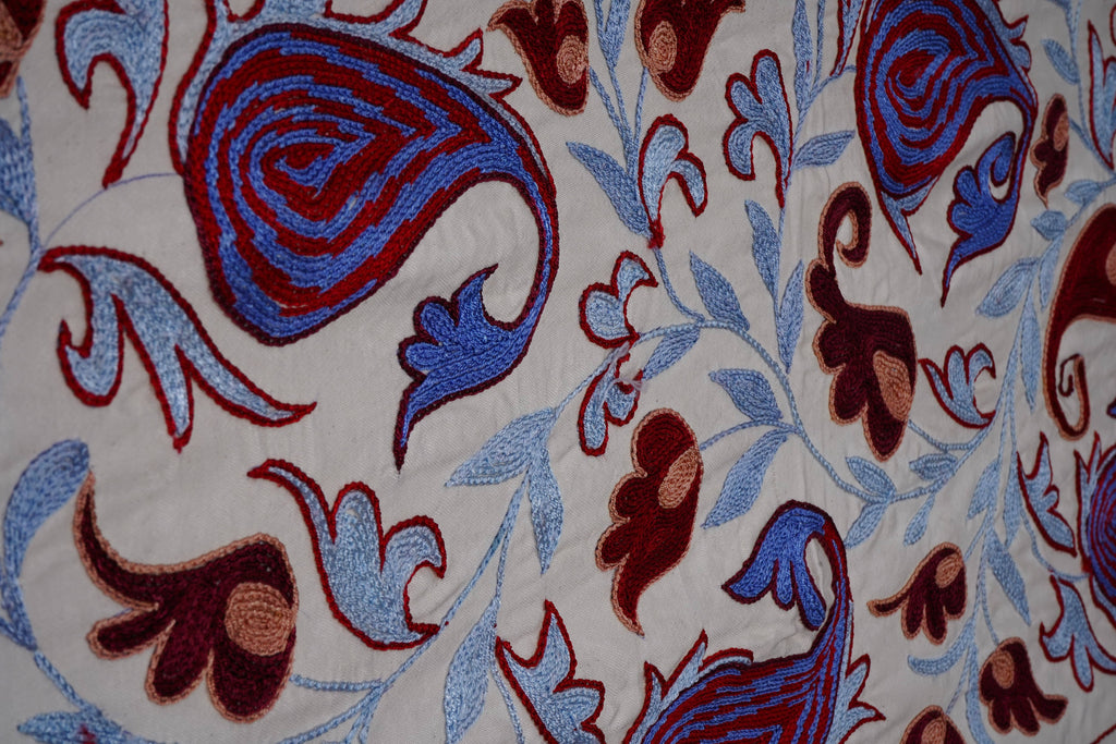 El İşlemesi Suzani Duvar Örtüsü 51 x 185 cm