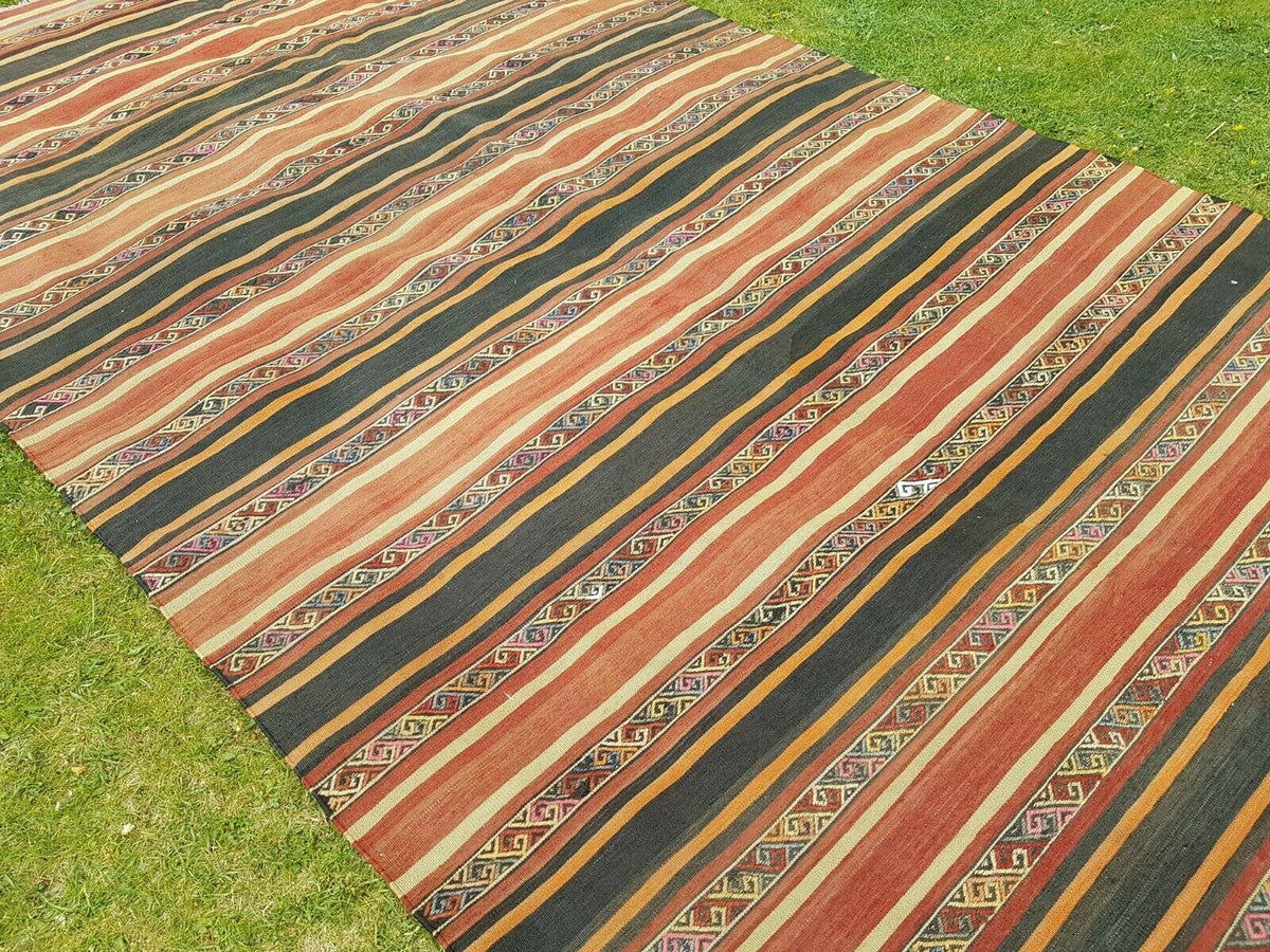 Vintage Kilim 174 x 334 cm
