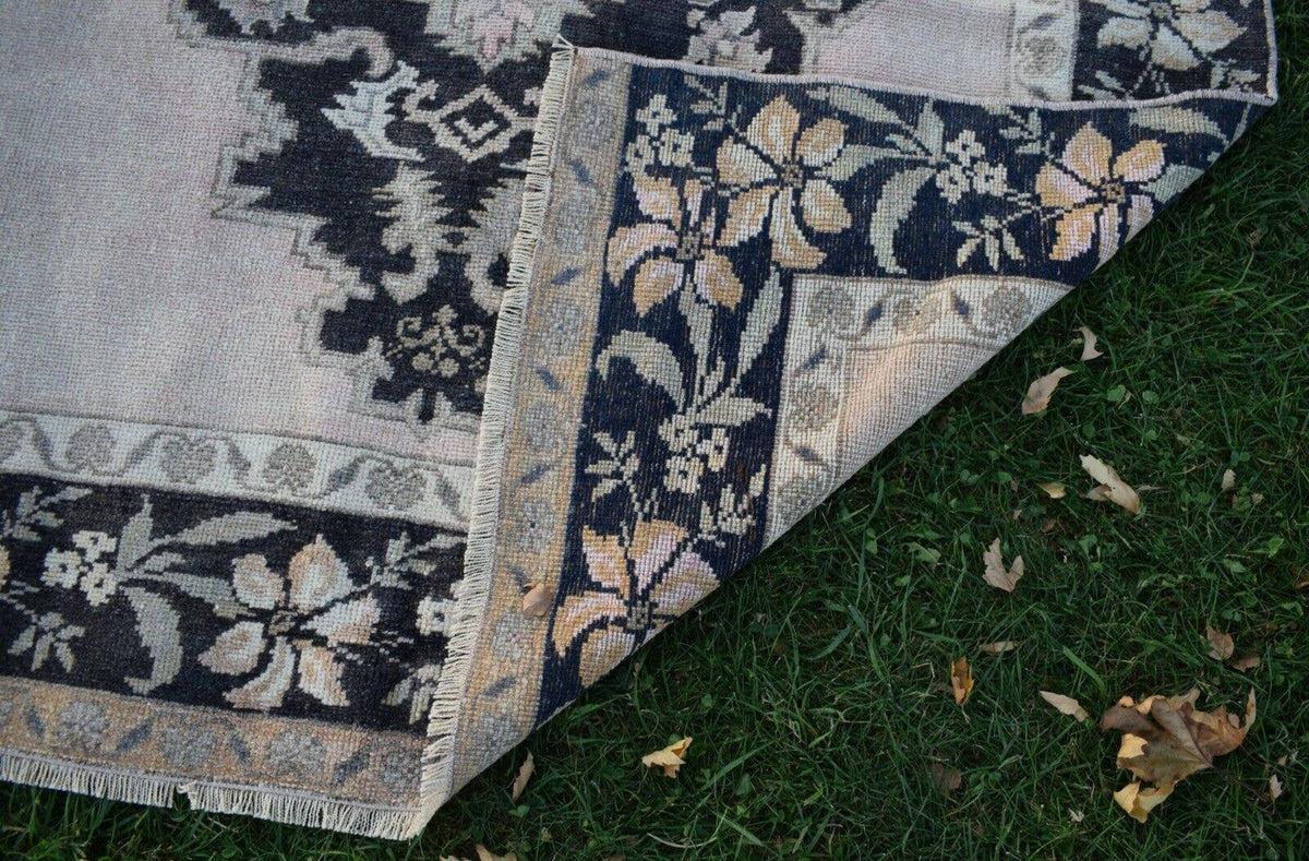 Vintage Uşak Halı 142 x 405 cm