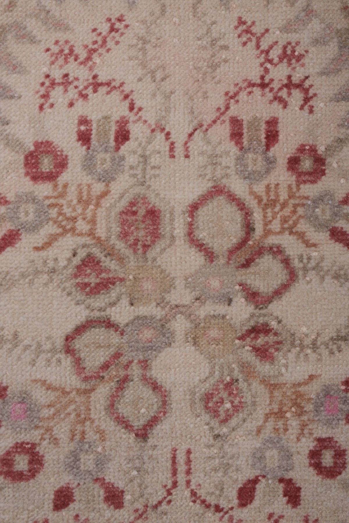 Vintage Uşak Halı 113 x 207 cm