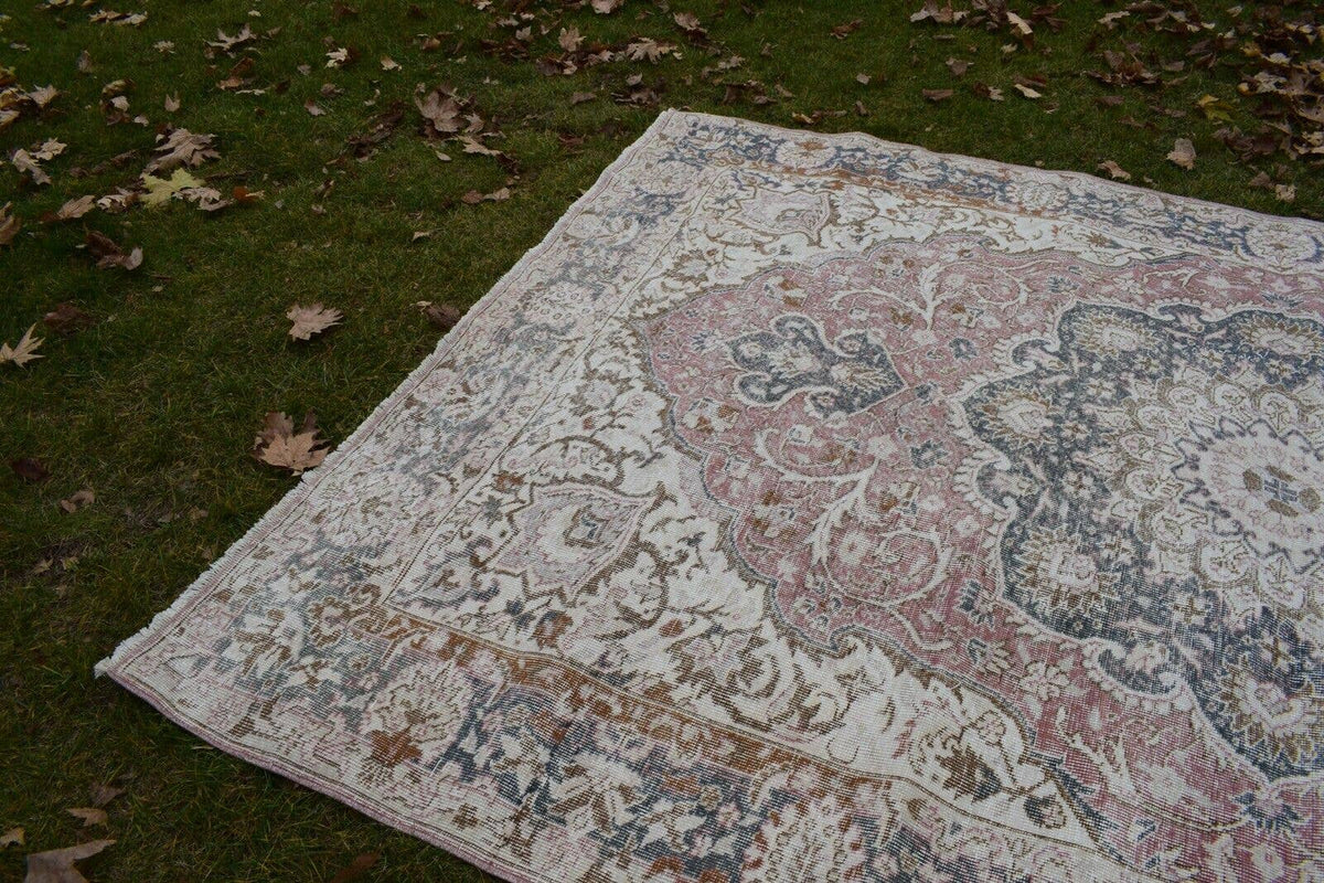 Vintage Uşak Halı 210 x 320 cm