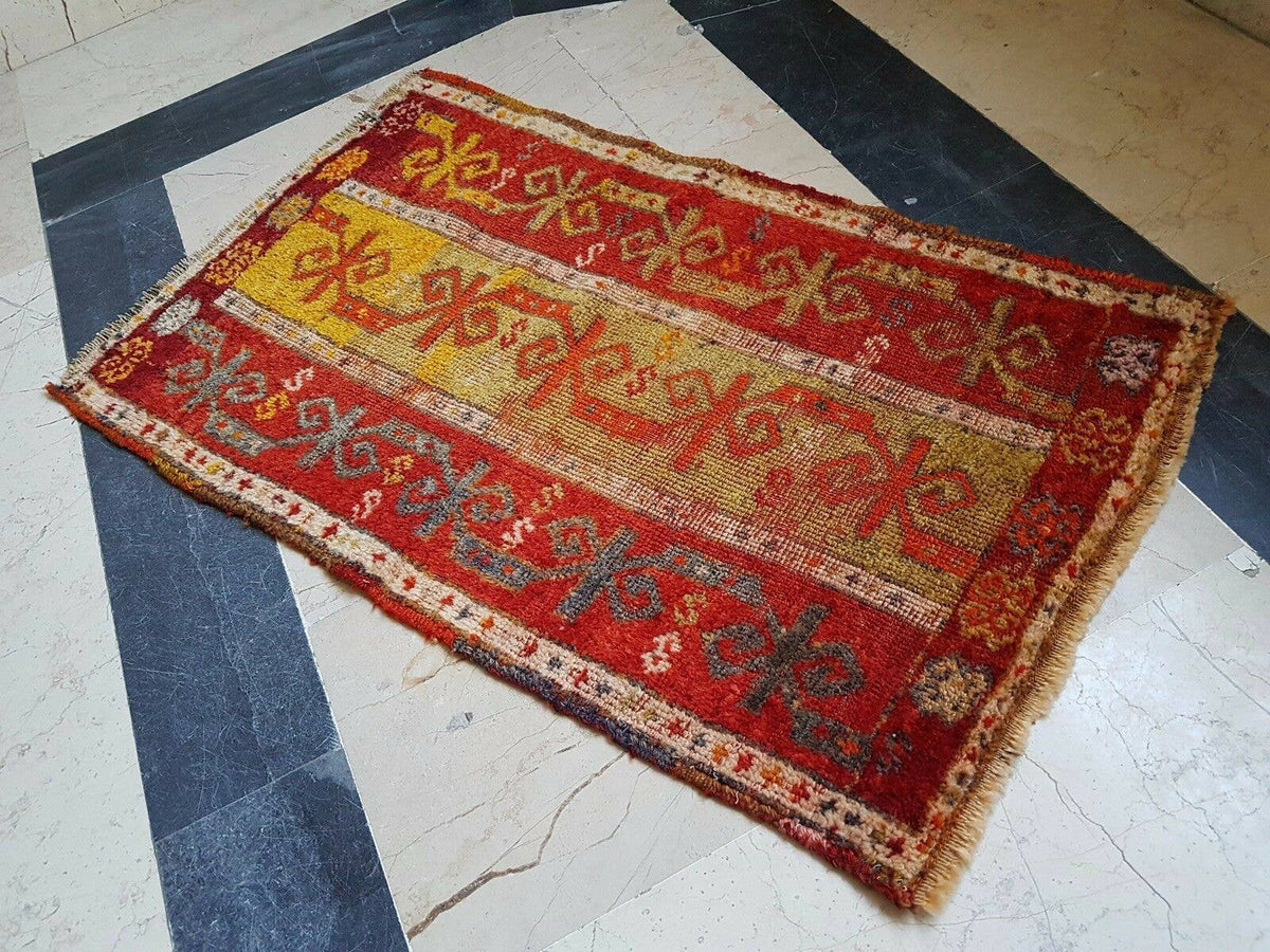 Vintage Anadolu Yastık Halı 55 x 94 cm