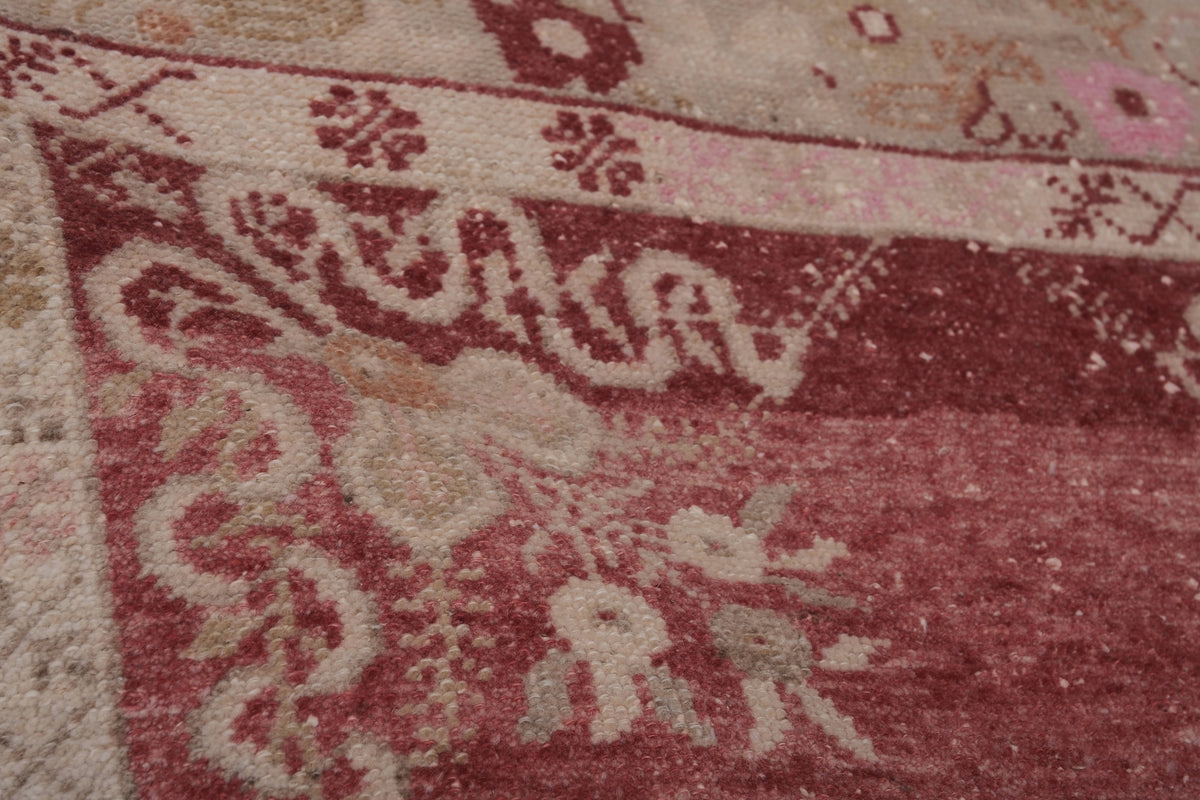 Vintage Uşak Halı 113 x 207 cm