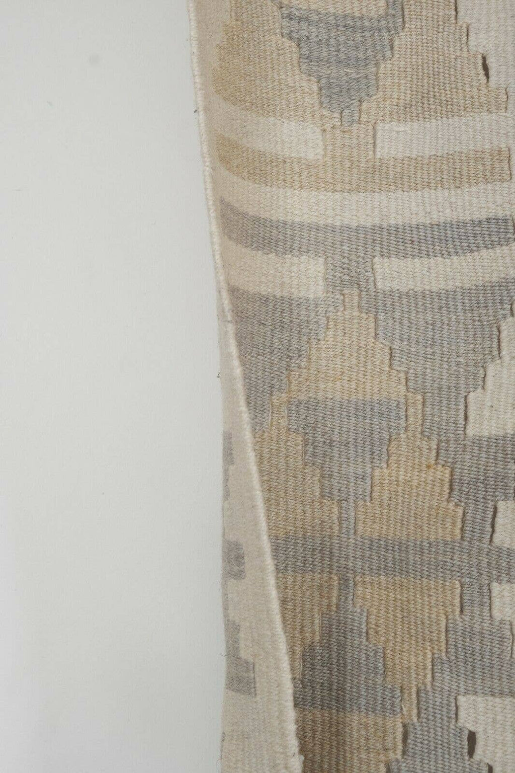 Vintage Kilim 105 x 171 cm