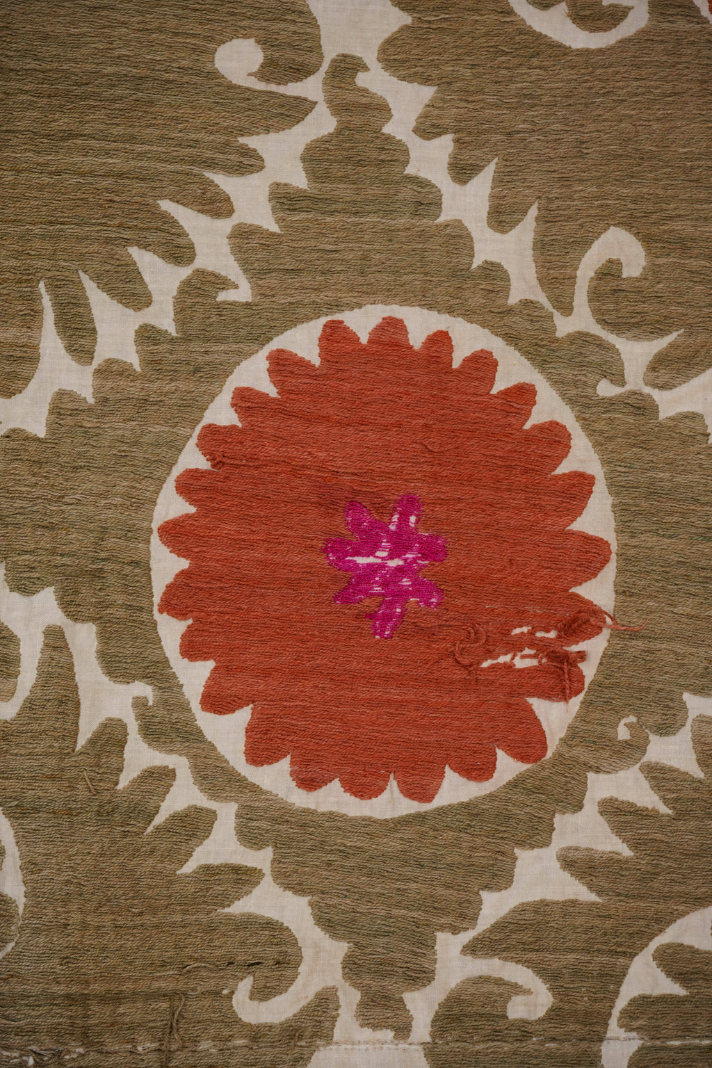 Suzani Duvar Örtüsü 210 x 315 cm