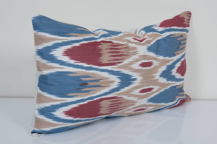 İpek Ikat Kadife Kırlent Kılıfı 30 x 55 cm