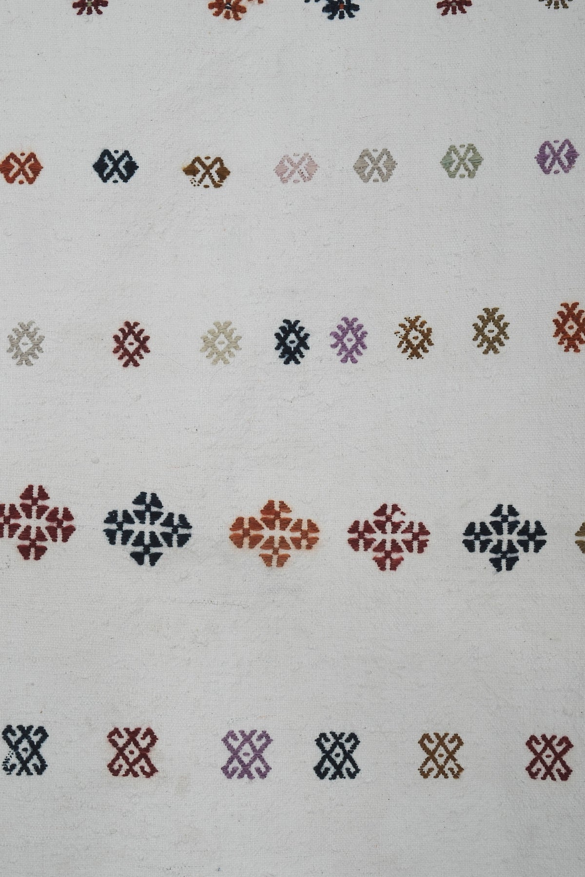 Vintage Kilim 135 x 245 cm