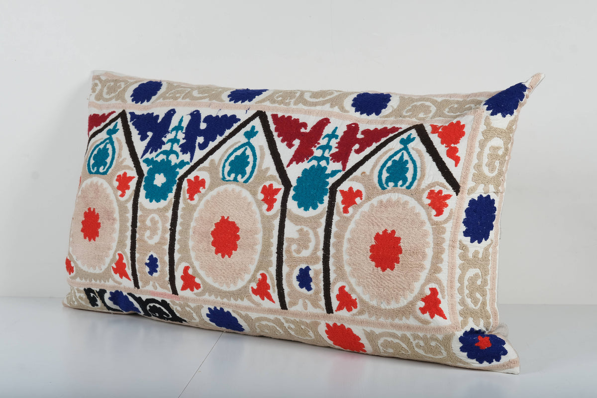 Suzani Kırlent Kılıfı 62 x 110 cm