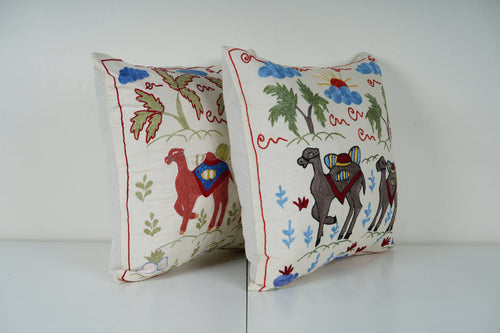 Deve Desenli Suzani Kırlent Kılıfı 2'li Set 47 x 50 cm