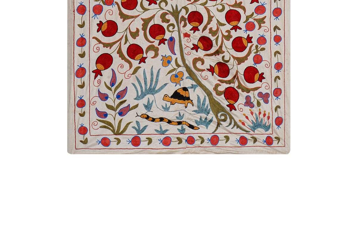 Suzani Duvar Örtüsü 107 x 187 cm