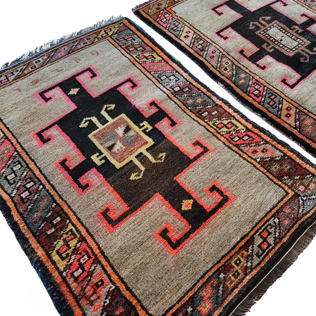 Vintage Uşak Yastık Halı 2'li Set 57 x 78 cm