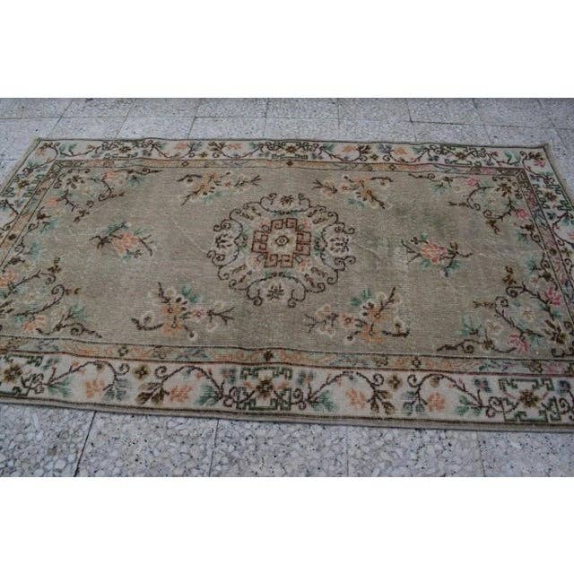 Vintage Uşak Halı 114 x 208 cm