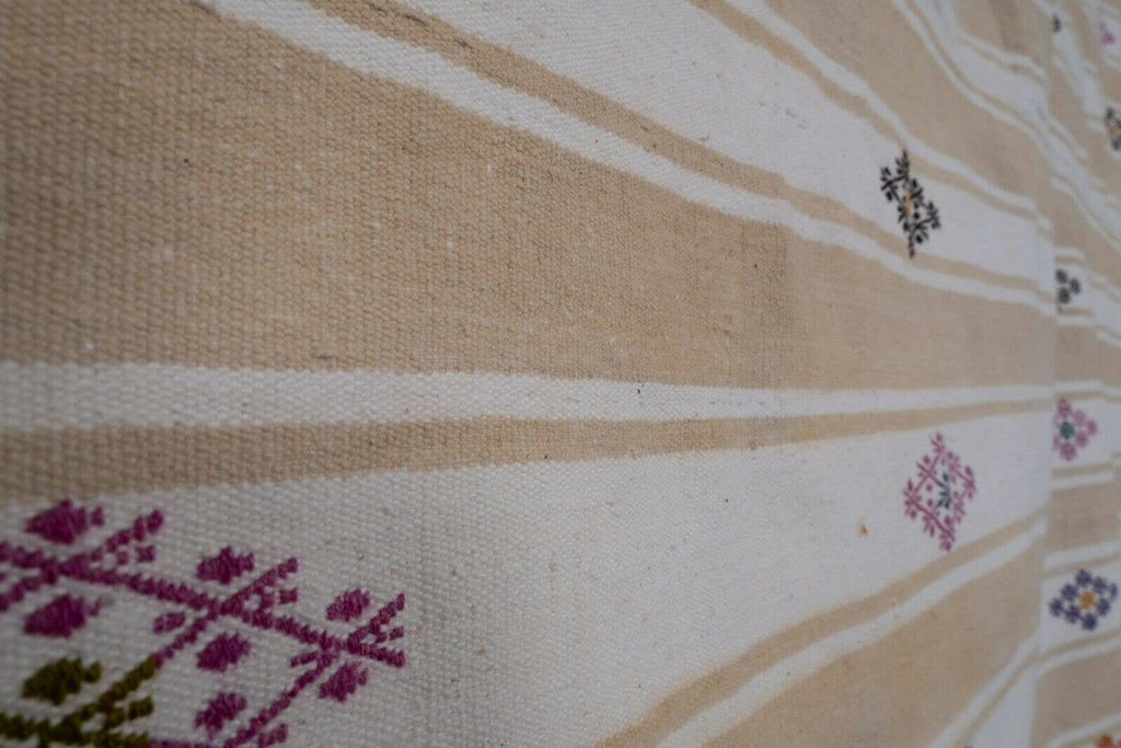 Vintage Kilim 203 x 247 cm