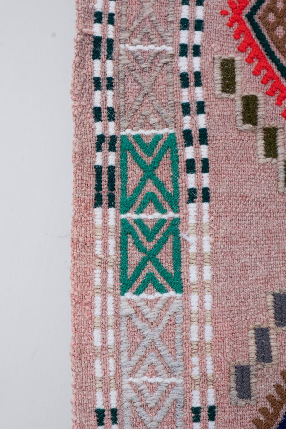 Vintage Kilim 177 x 292 cm