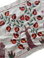 Aslan Desenli İşlemeli Suzani Masa Örtüsü 50 x 145 cm