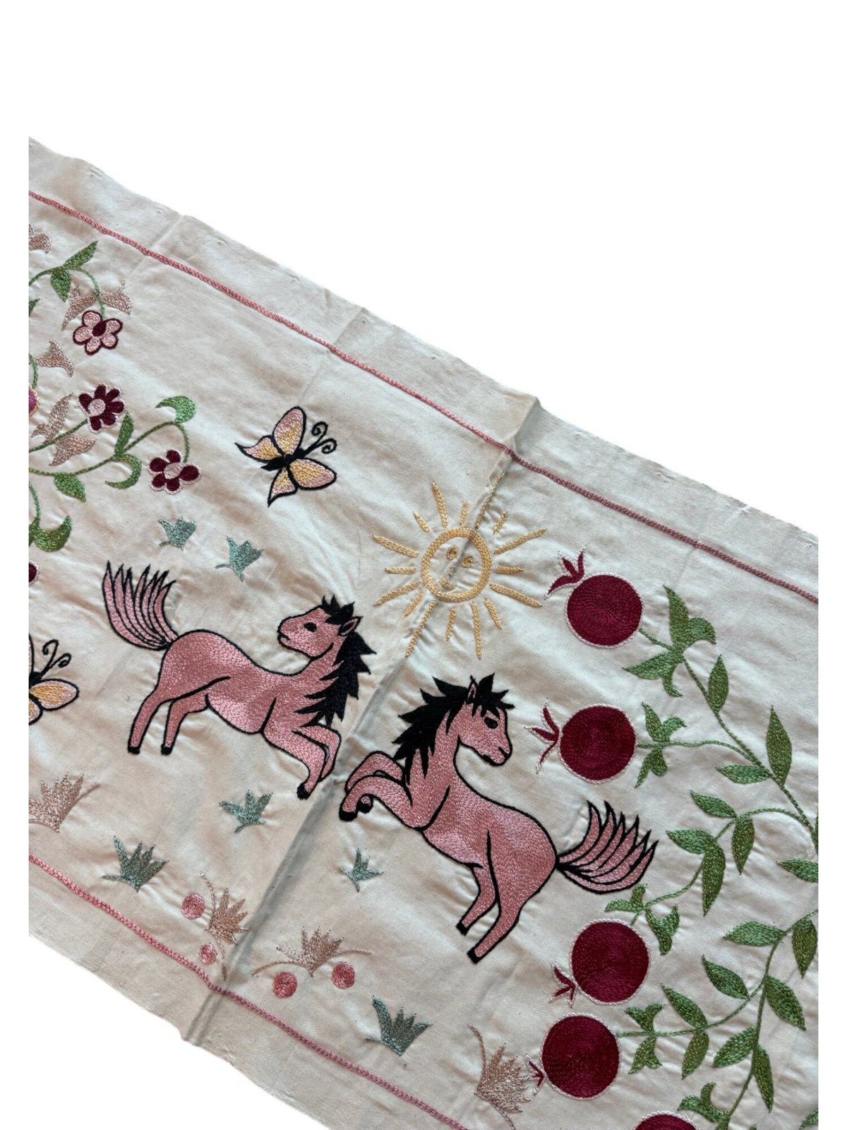 Buhara At Desenli İşlemeli Suzani 50 x 142 cm