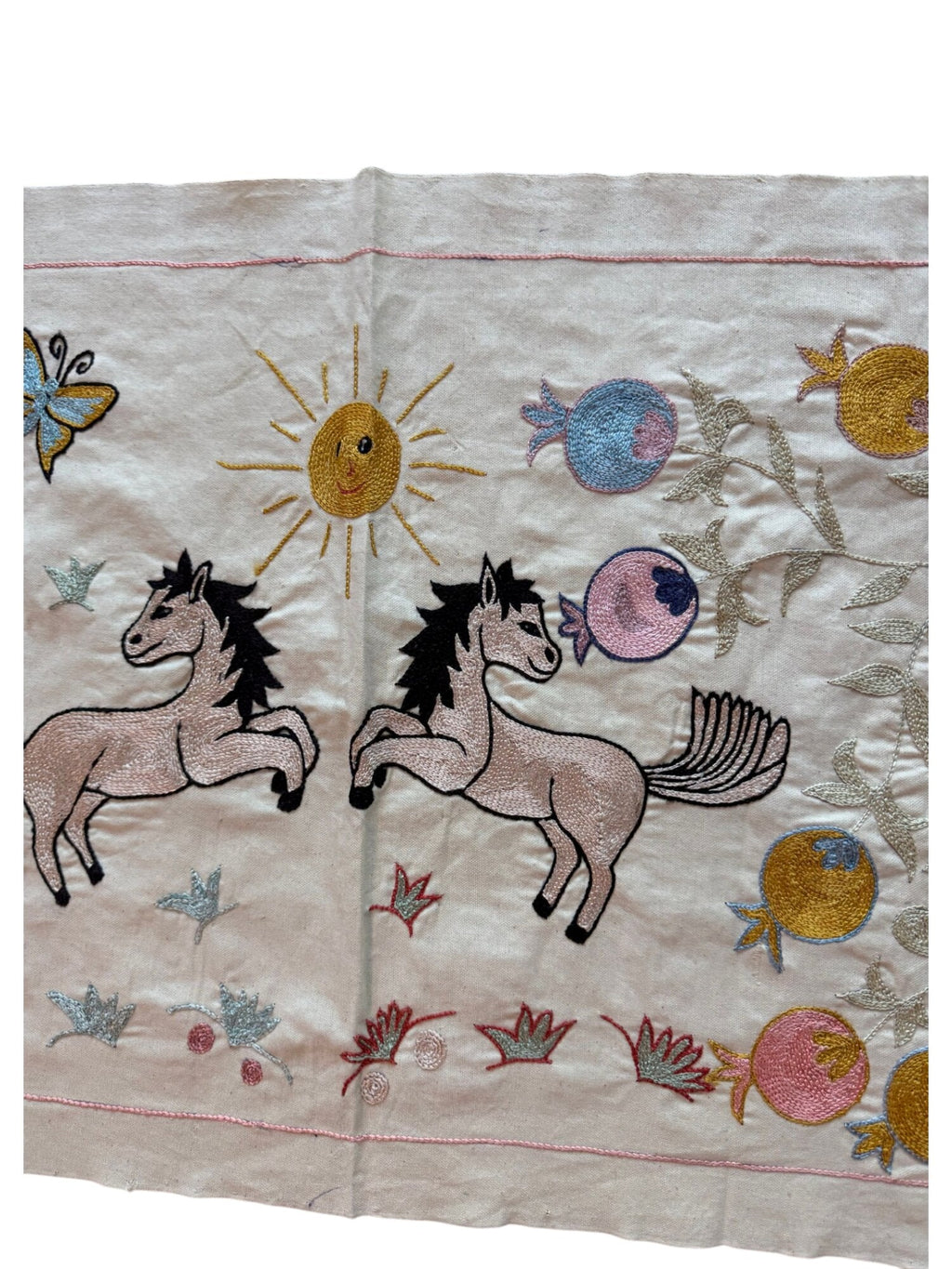 Taşkent At Desenli İşlemeli Suzani Duvar Örtüsü 50 x 140 cm