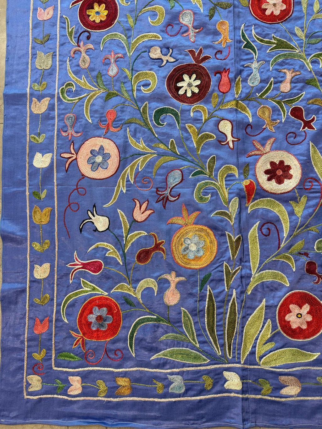 Özbek Mavi Nar Desenli Suzani 102 x 192 cm