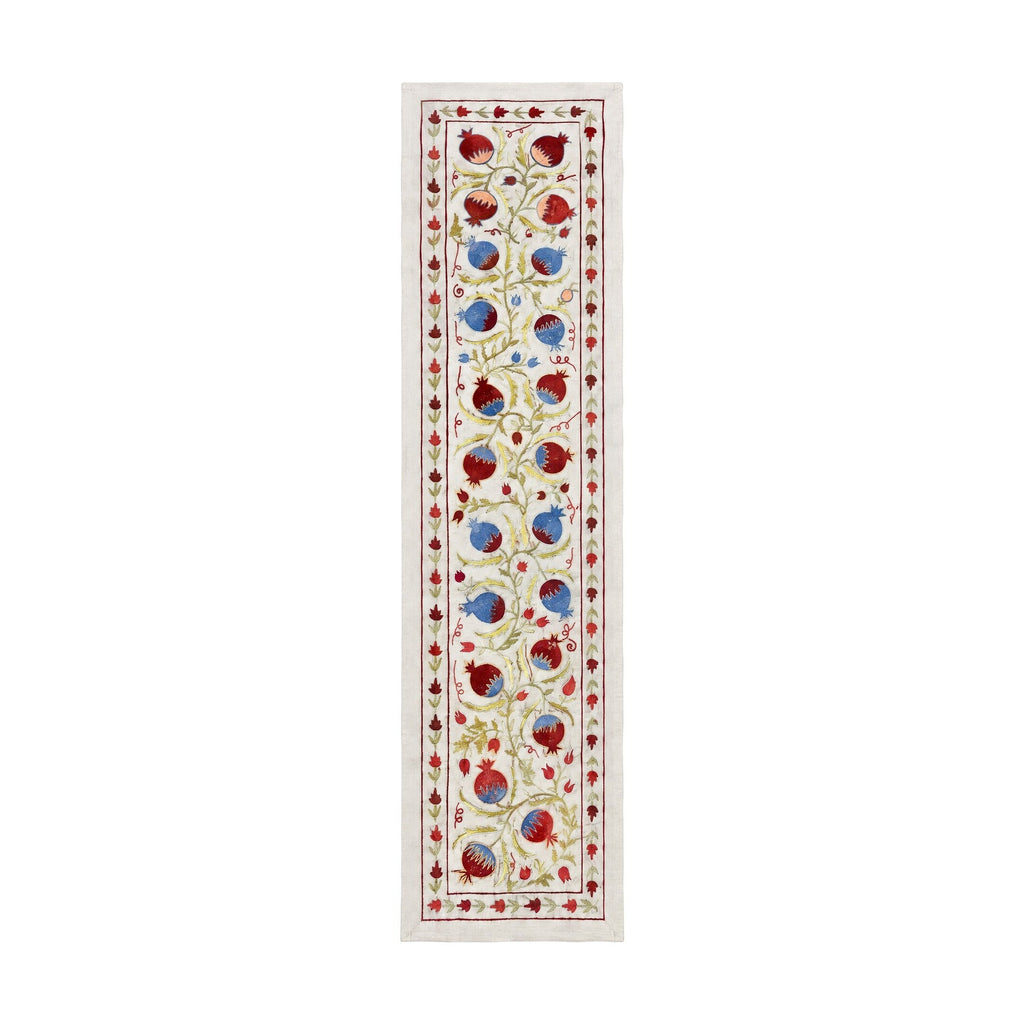 Bej Nar Desenli İşlemeli Suzani Duvar Örtüsü 50 x 194 cm
