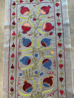Bej Nar Desenli İşlemeli Suzani Duvar Örtüsü 50 x 194 cm