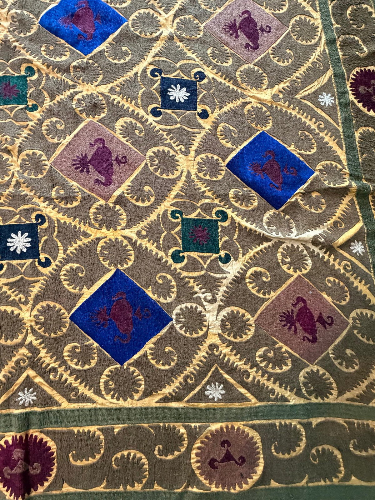 Vintage Özbek Altın Kafes Desenli Suzani Masa Örtüsü 216 x 326 cm