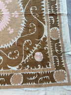 Vintage Bej Madalyon Desenli El İşlemesi Suzani Duvar Örtüsü 156 x 160 cm